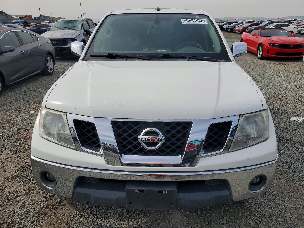 2019 NISSAN FRONTIER SL photo 9