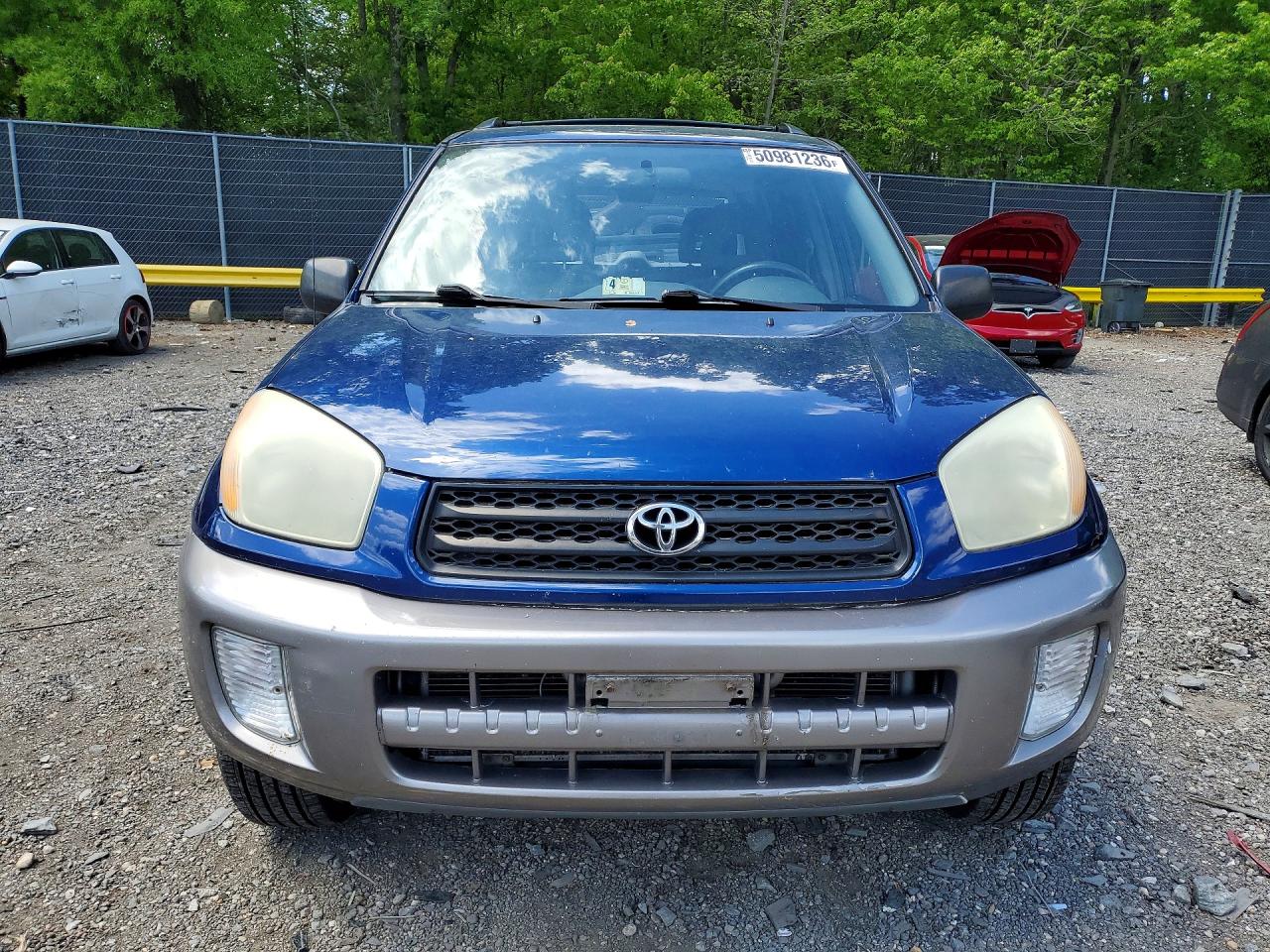 2002 TOYOTA RAV4 BASE photo 9