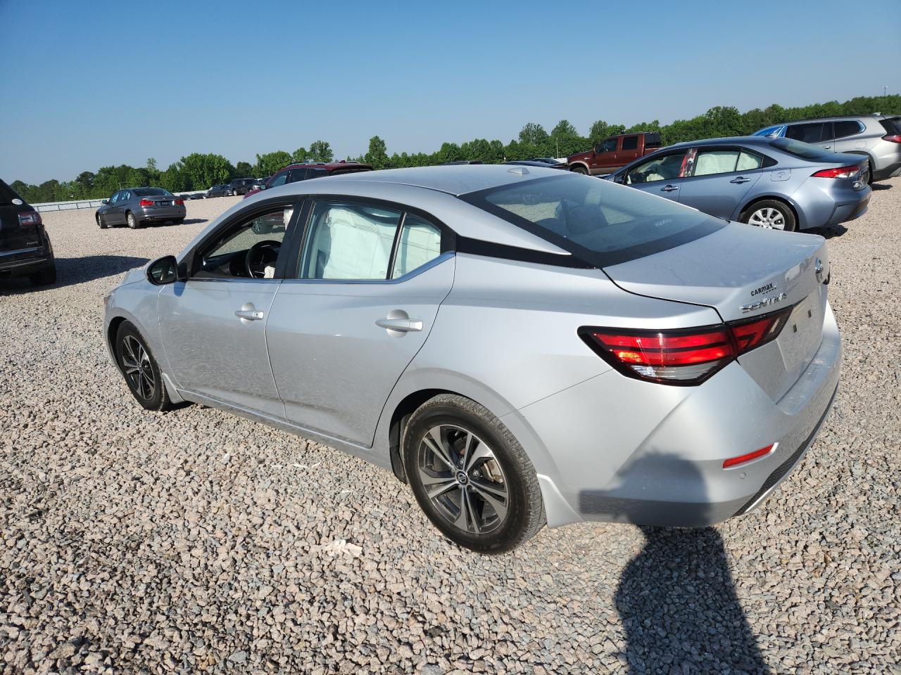 2022 NISSAN SENTRA SV photo 3