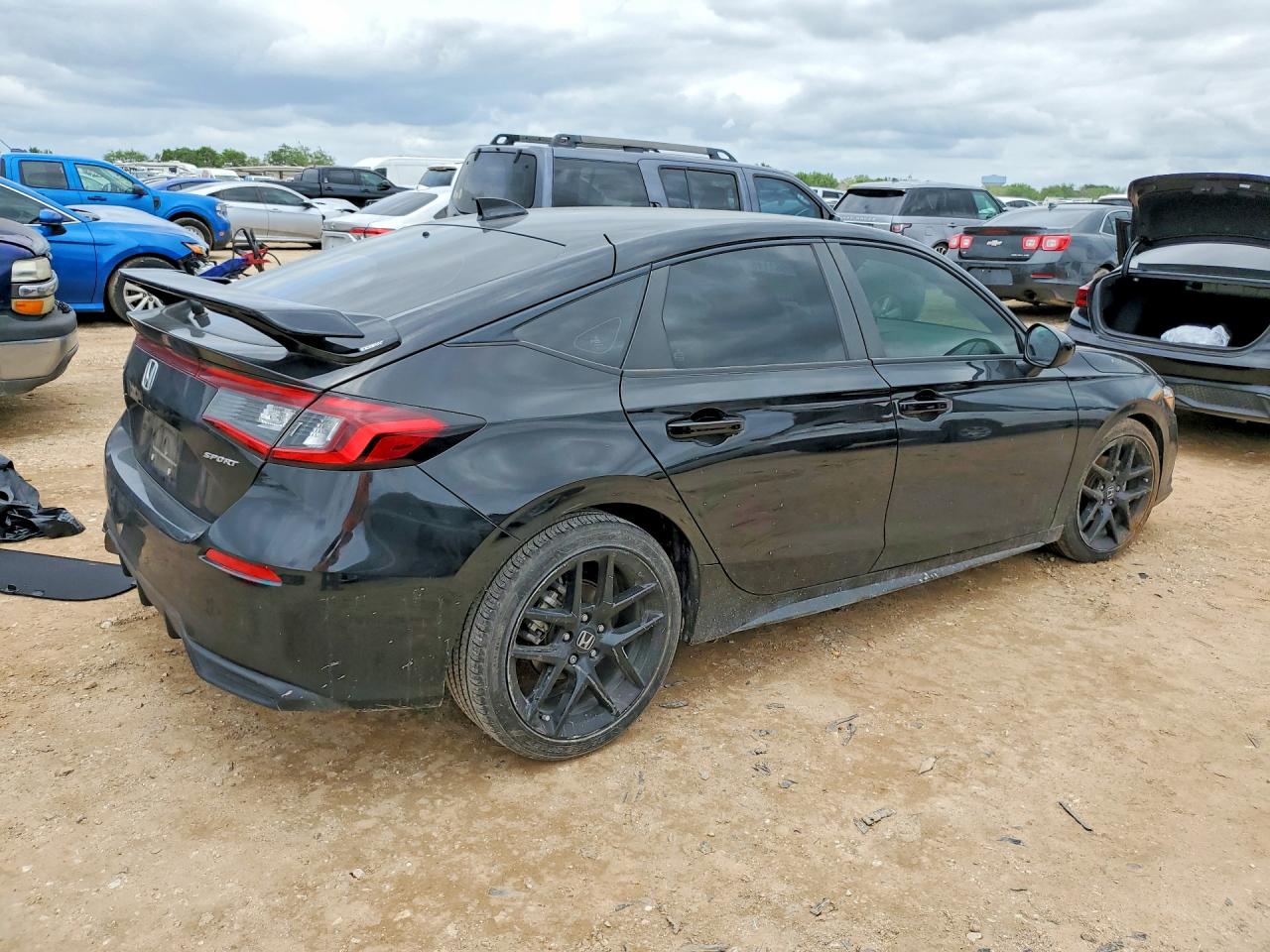 2024 HONDA CIVIC SPORT photo 3