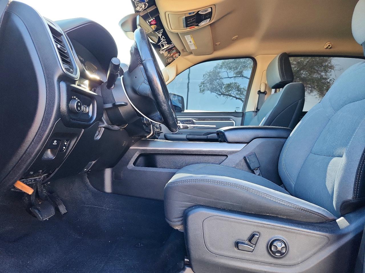 2019 RAM 1500 BIG HORN photo 13