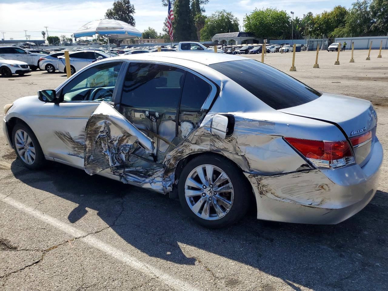2011 HONDA ACCORD EX photo 4