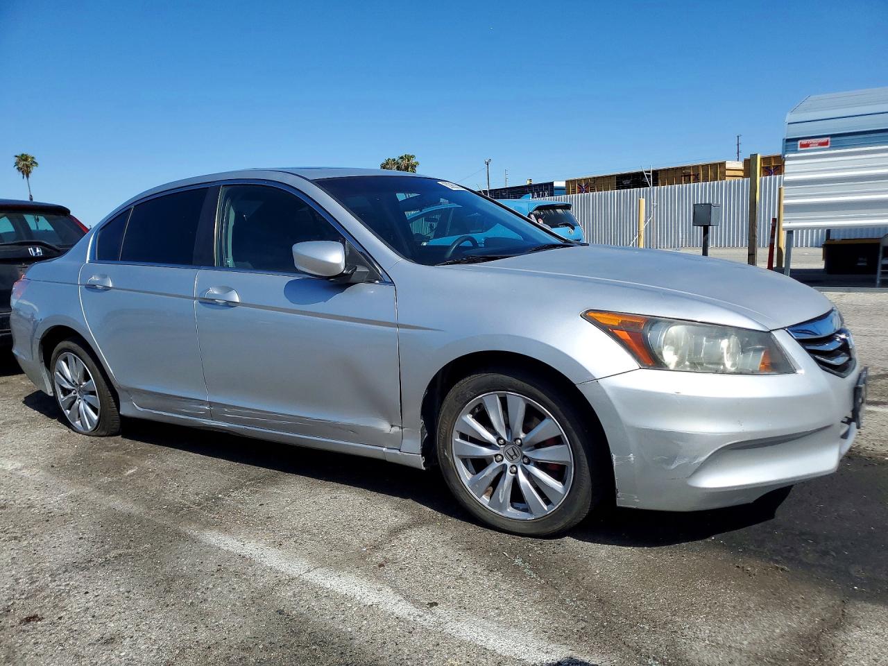 2011 HONDA ACCORD EX photo 10