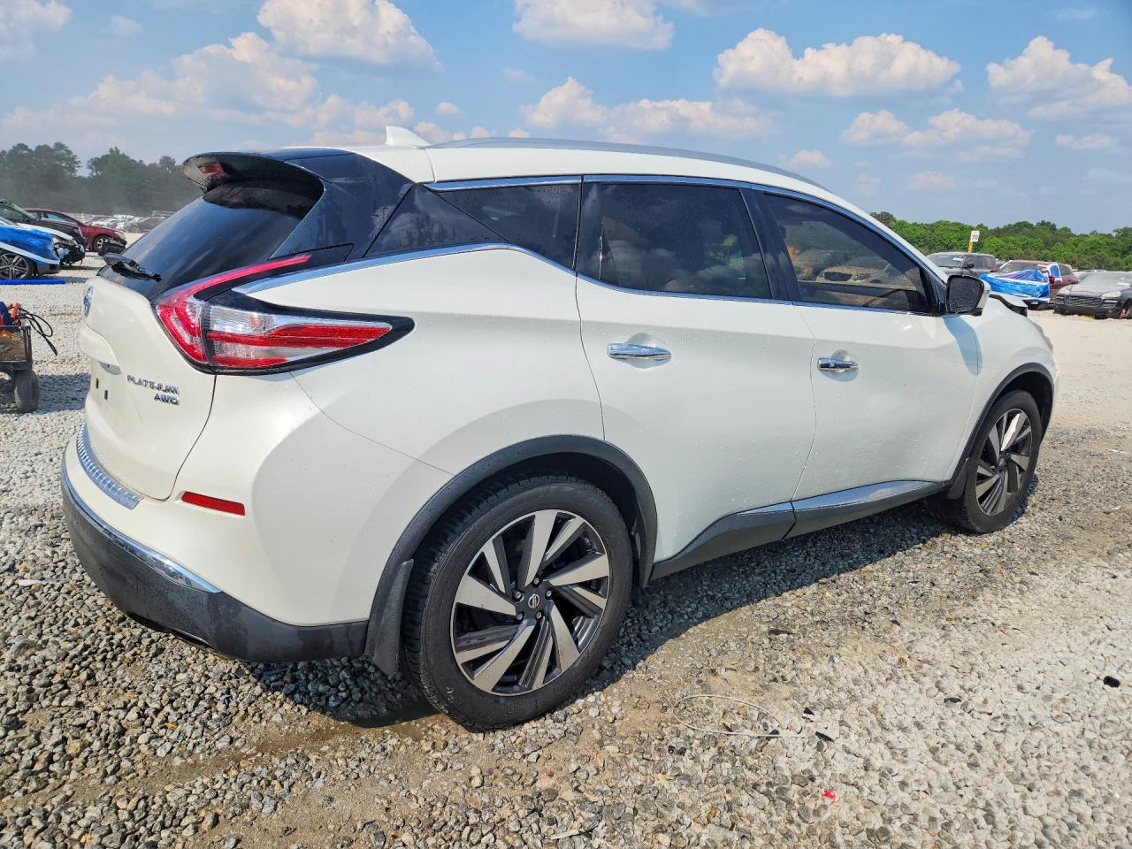2017 NISSAN MURANO PLATINUM photo 5