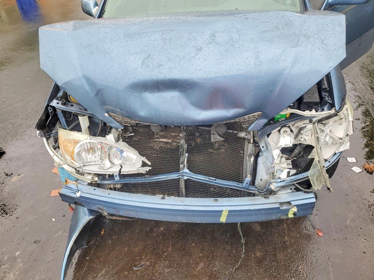 2004 TOYOTA CAMRY LE photo 31