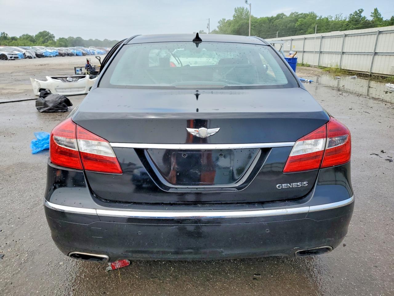 2013 HYUNDAI GENESIS 3.8L photo 6