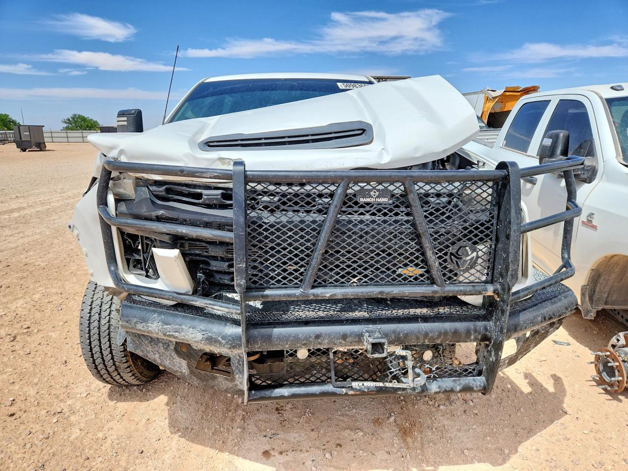 2021 CHEVROLET SILVERADO K3500 photo 9