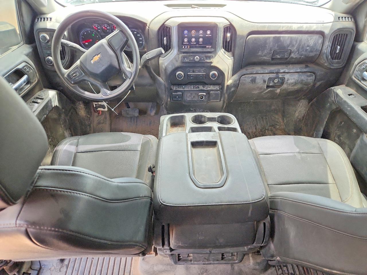 2021 CHEVROLET SILVERADO K3500 photo 15