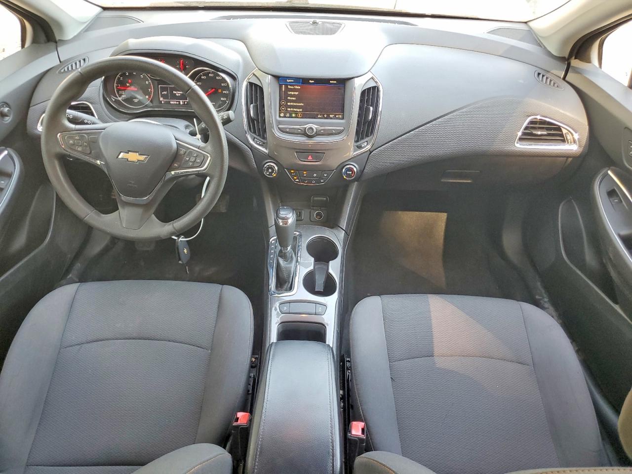 2019 CHEVROLET CRUZE LS photo 15