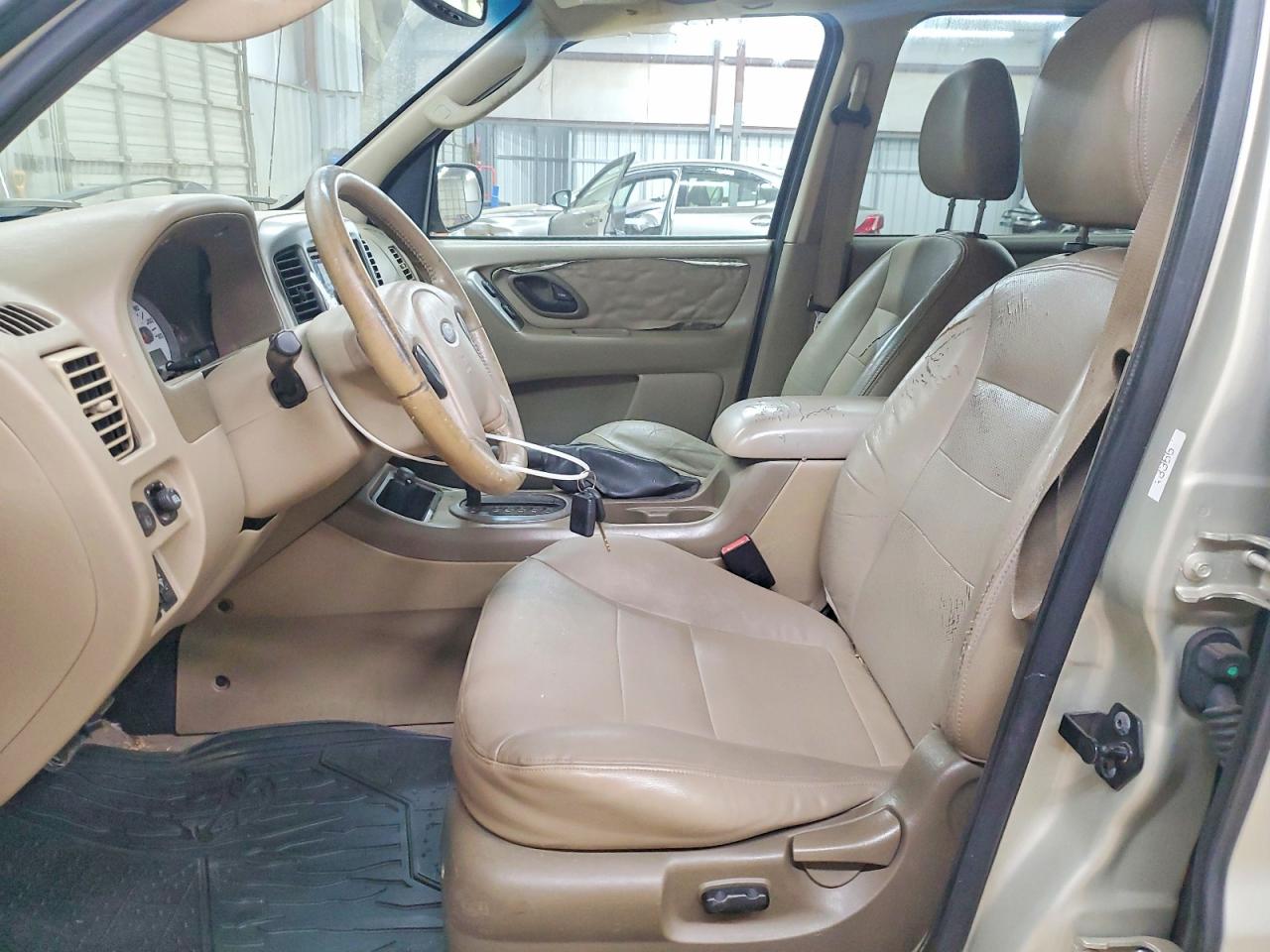 2005 FORD ESCAPE LIMITED photo 7