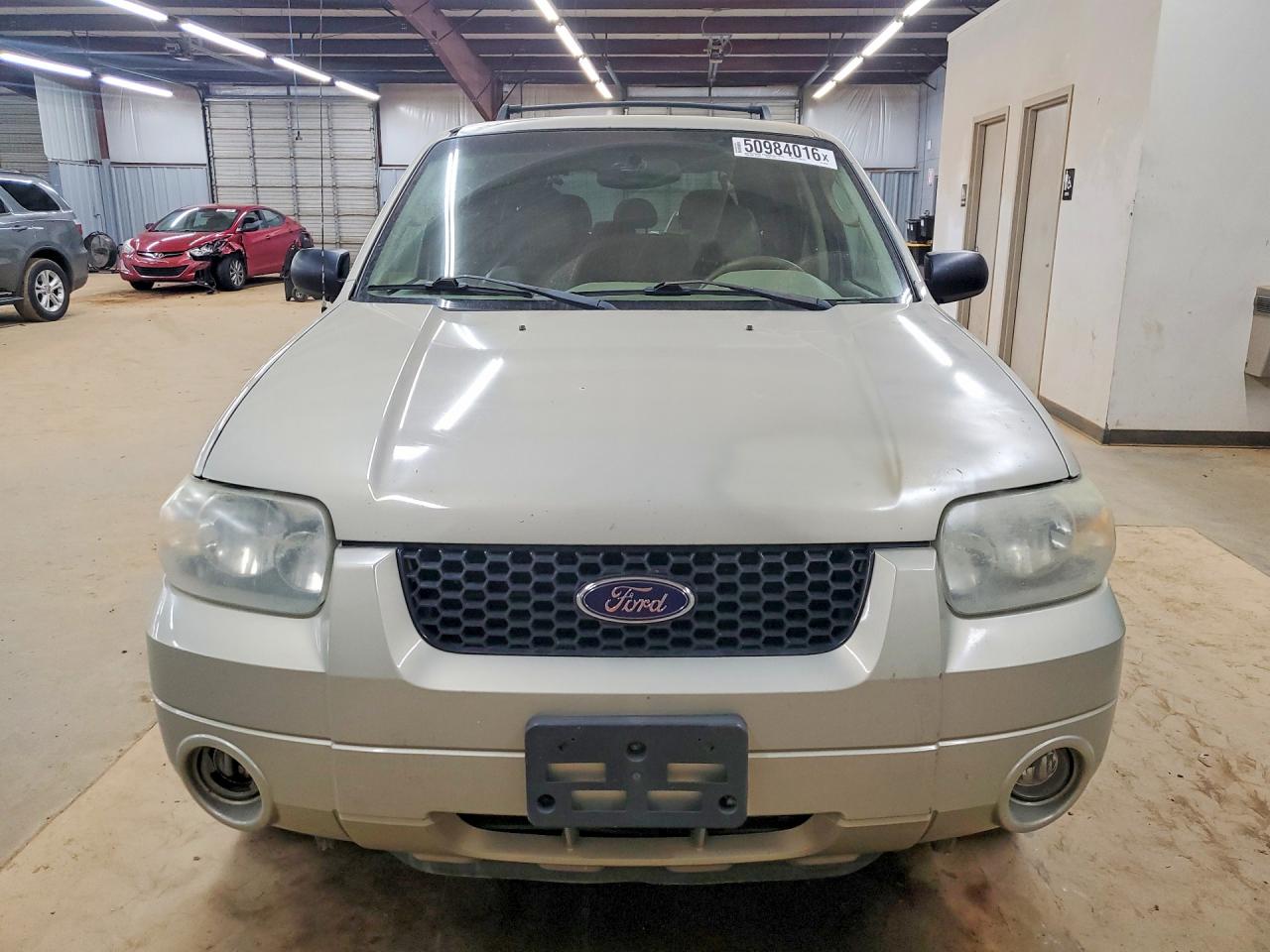 2005 FORD ESCAPE LIMITED photo 5
