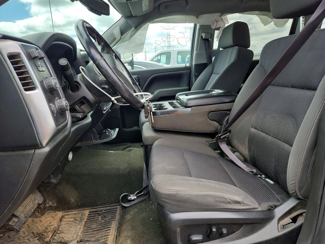 2017 CHEVROLET SILVERADO K1500 LT photo 19