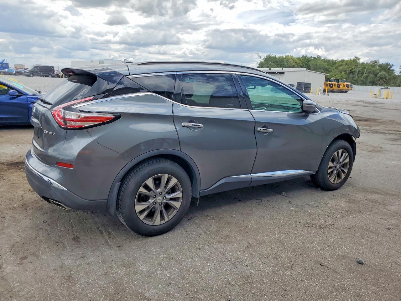 2015 NISSAN MURANO SV photo 7