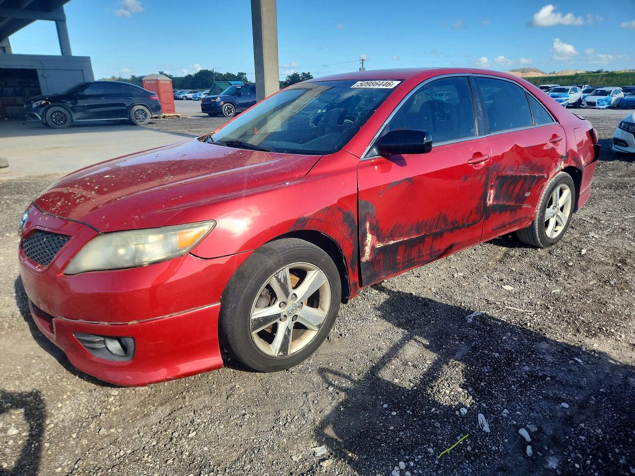 2011 TOYOTA CAMRY
