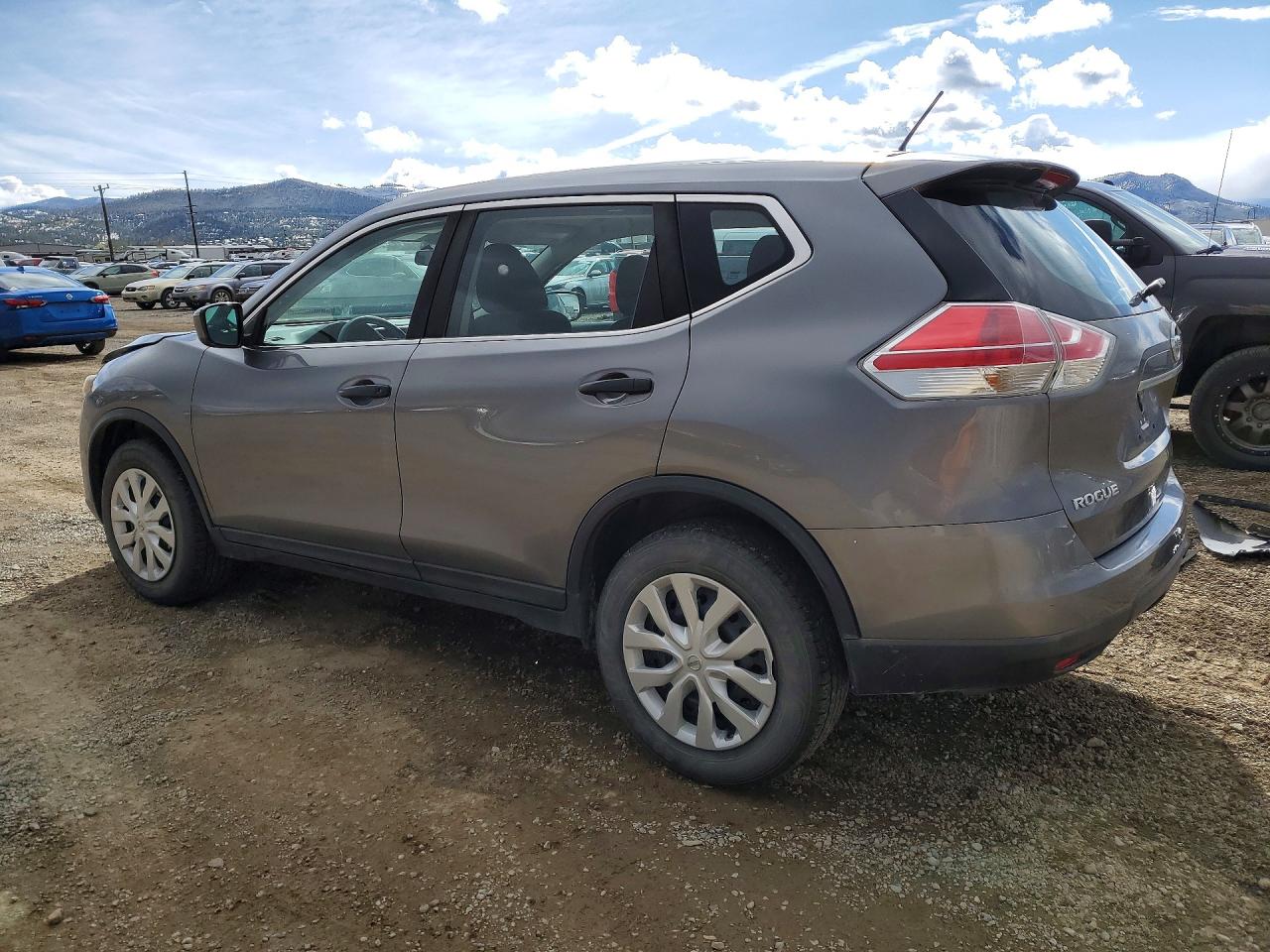 2016 NISSAN ROGUE S photo 3
