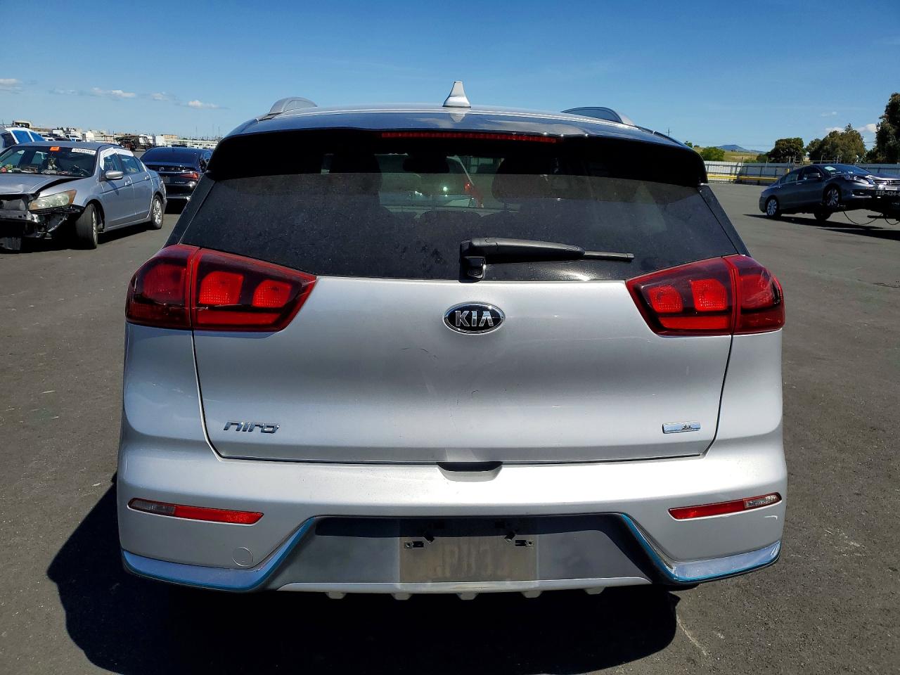 2019 KIA NIRO LX photo 11