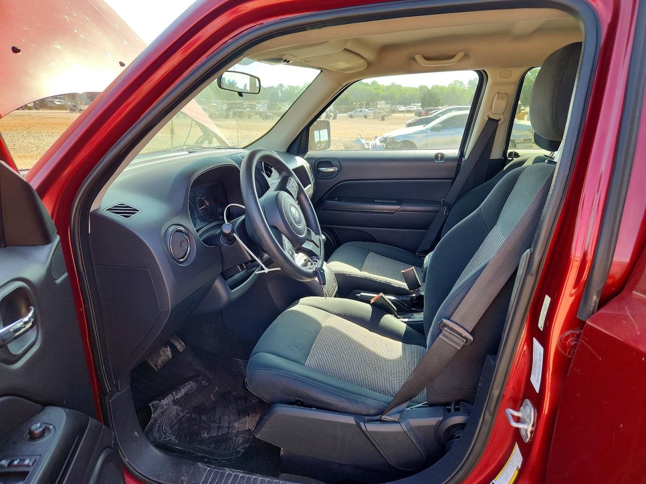 2014 JEEP PATRIOT SPORT photo 7