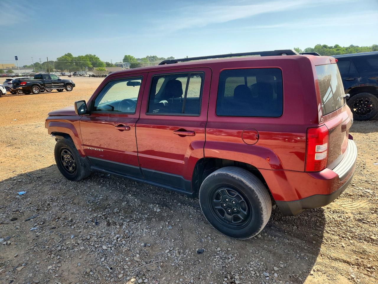 2014 JEEP PATRIOT SPORT photo 2