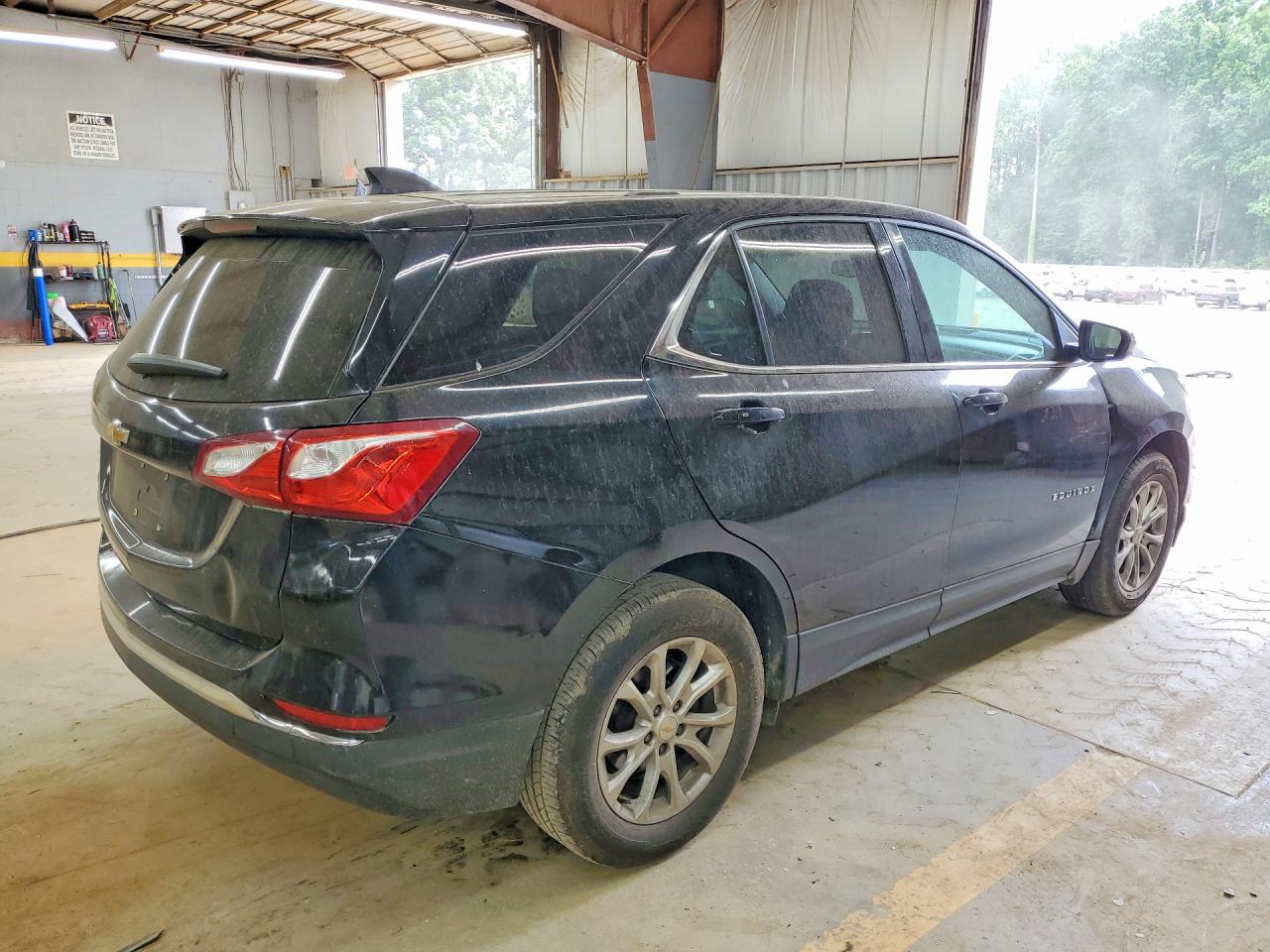 2018 CHEVROLET EQUINOX LT photo 5
