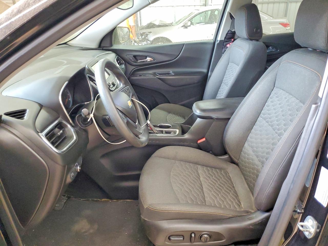 2018 CHEVROLET EQUINOX LT photo 13