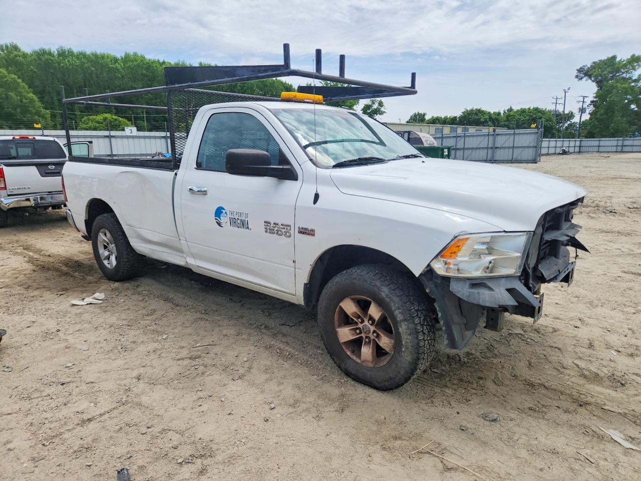 2014 RAM 1500 SLT photo 7