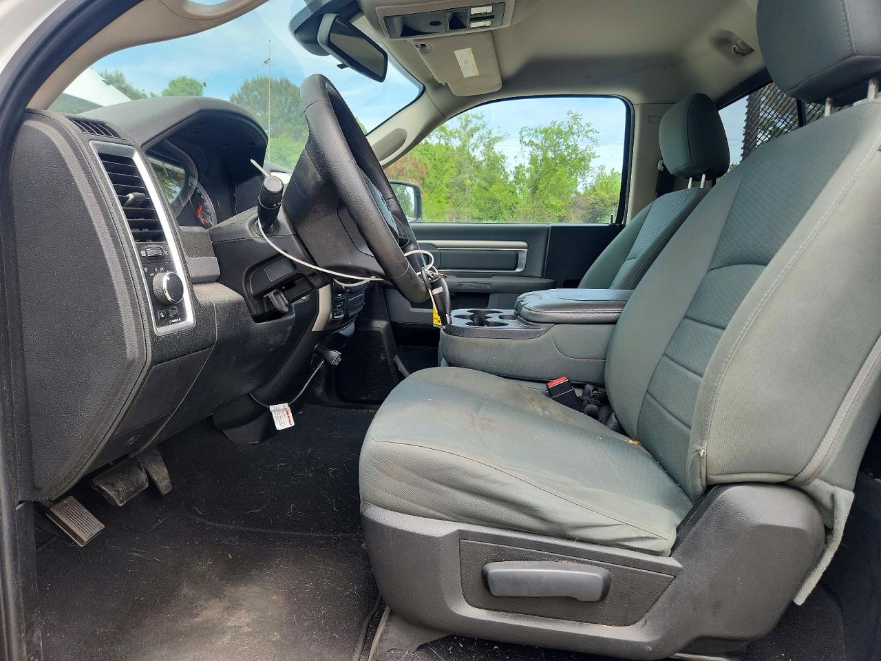 2014 RAM 1500 SLT photo 13