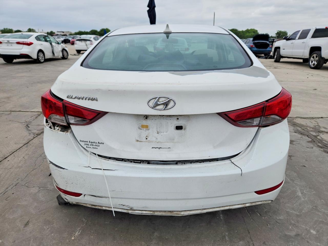 2014 HYUNDAI ELANTRA SE photo 16