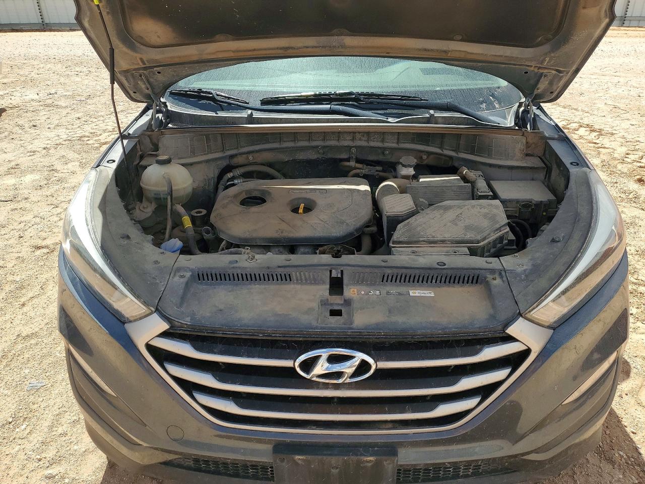 2018 HYUNDAI TUCSON SEL photo 12