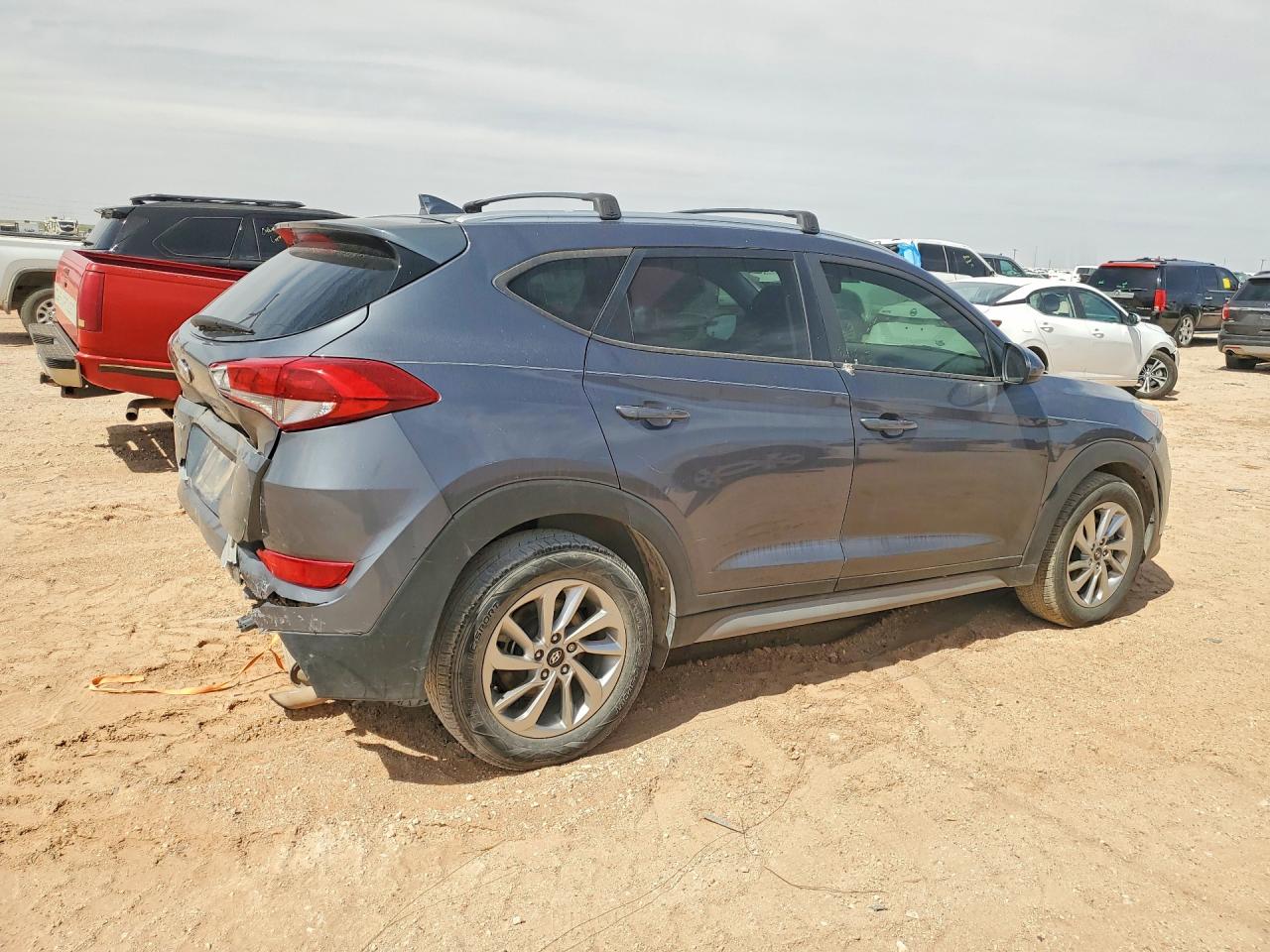 2018 HYUNDAI TUCSON SEL photo 3