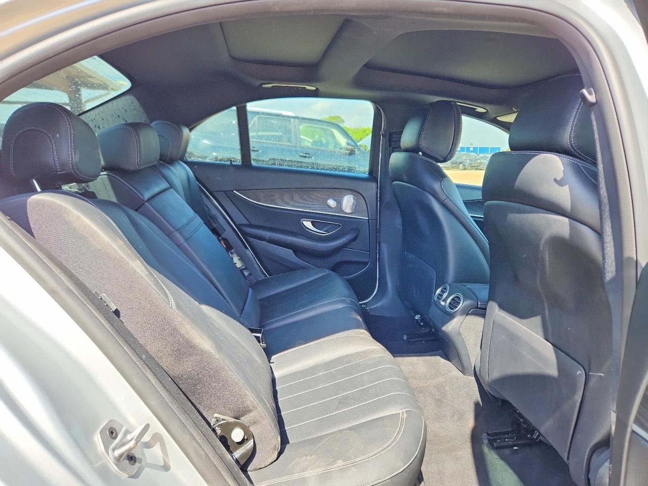 2020 MERCEDES-BENZ E 350 photo 28
