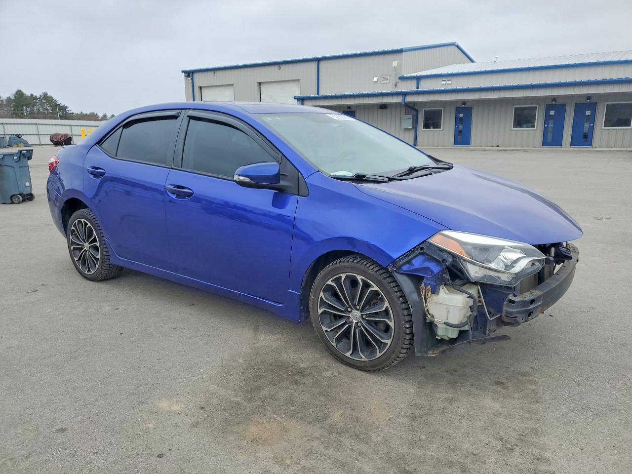 2014 TOYOTA COROLLA S PLUS photo 10