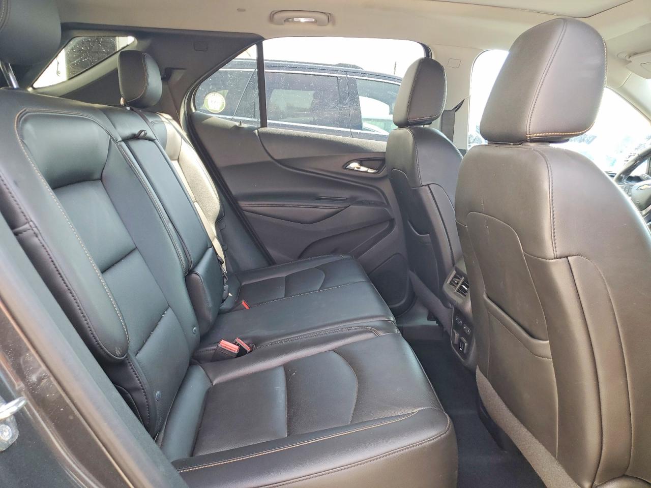 2018 CHEVROLET EQUINOX PREMIER photo 10