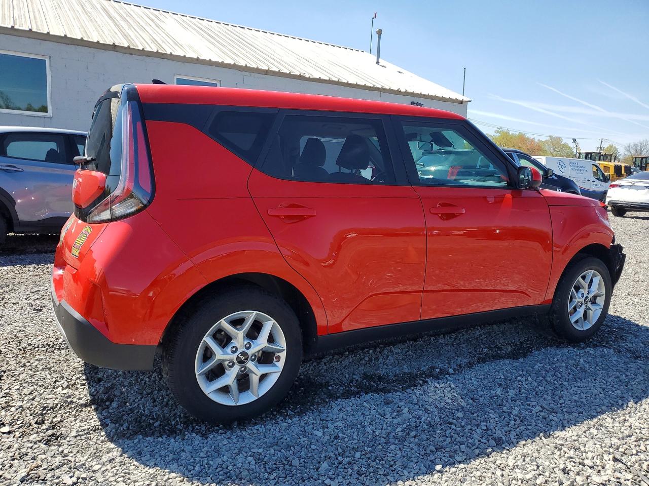 2024 KIA SOUL LX photo 5