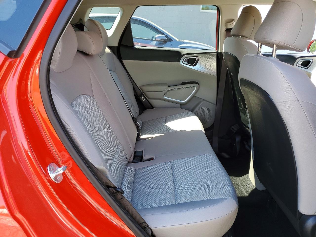 2024 KIA SOUL LX photo 21
