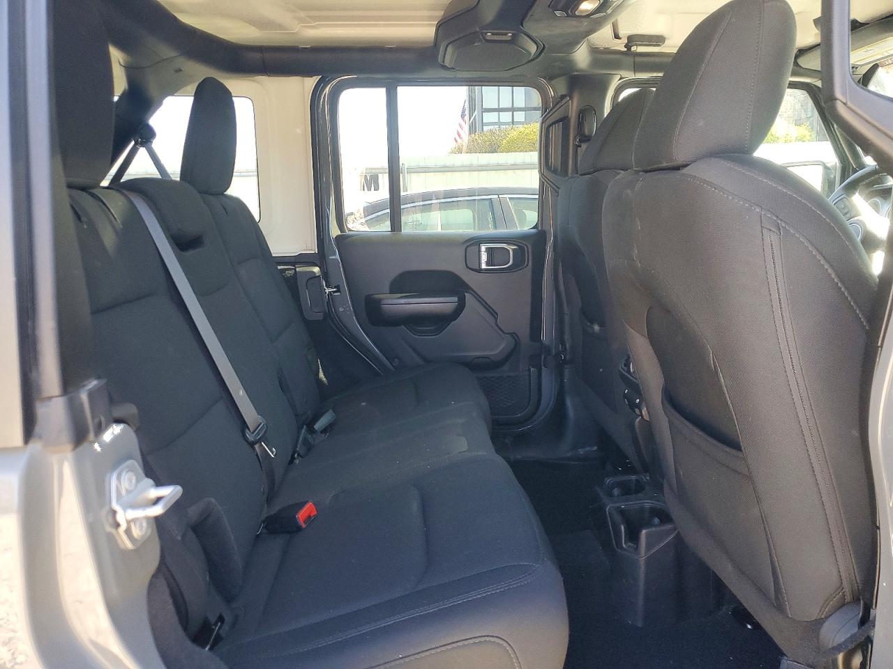2018 JEEP WRANGLER UNLIMITED SPORT photo 11