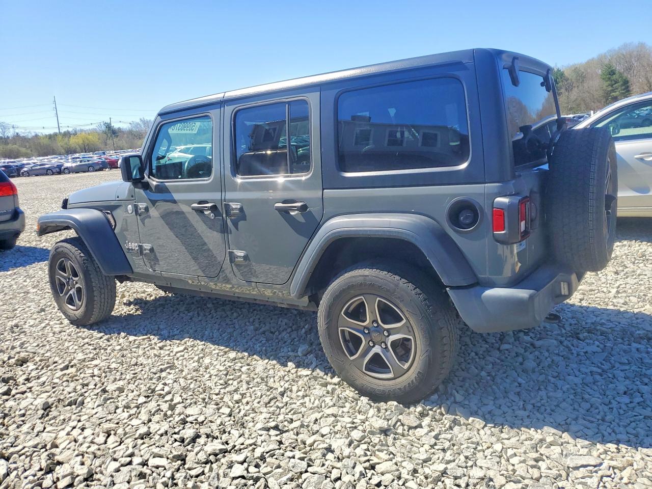 2018 JEEP WRANGLER UNLIMITED SPORT photo 2