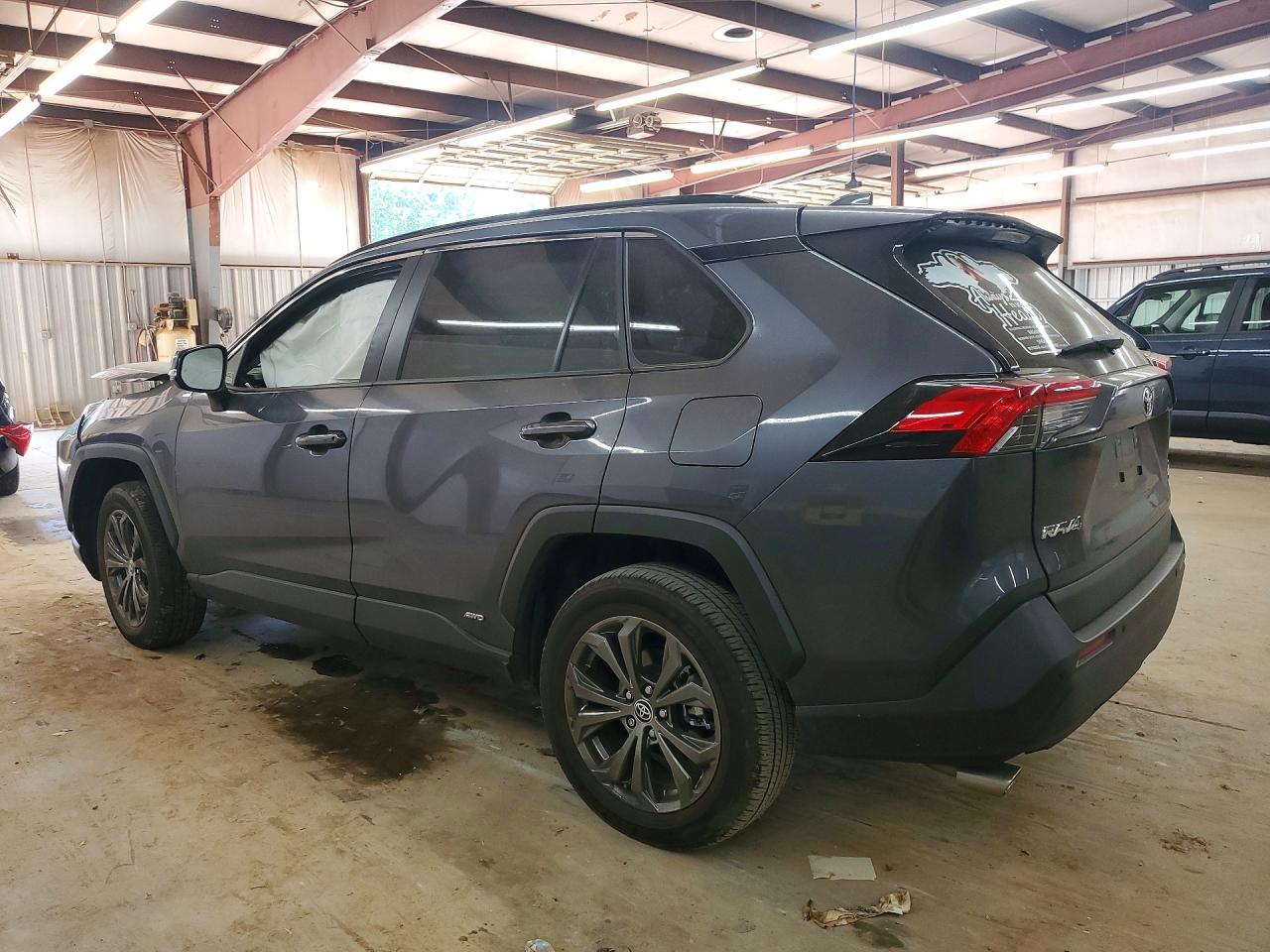 2025 TOYOTA RAV4 photo 2