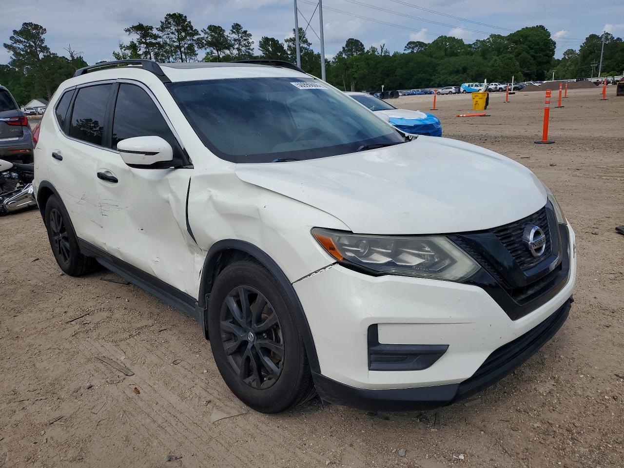 2017 NISSAN ROGUE SV photo 7