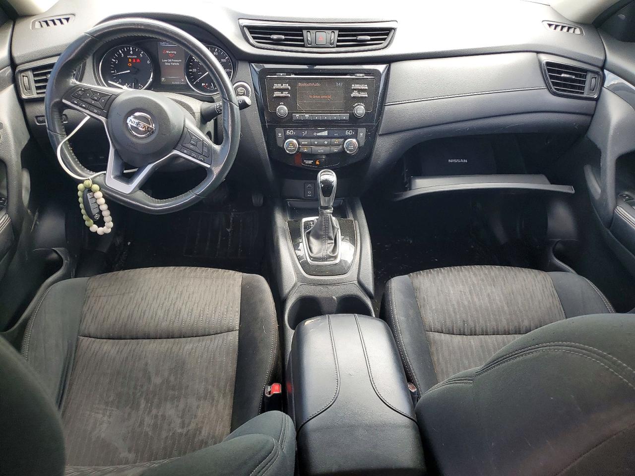 2017 NISSAN ROGUE SV photo 15