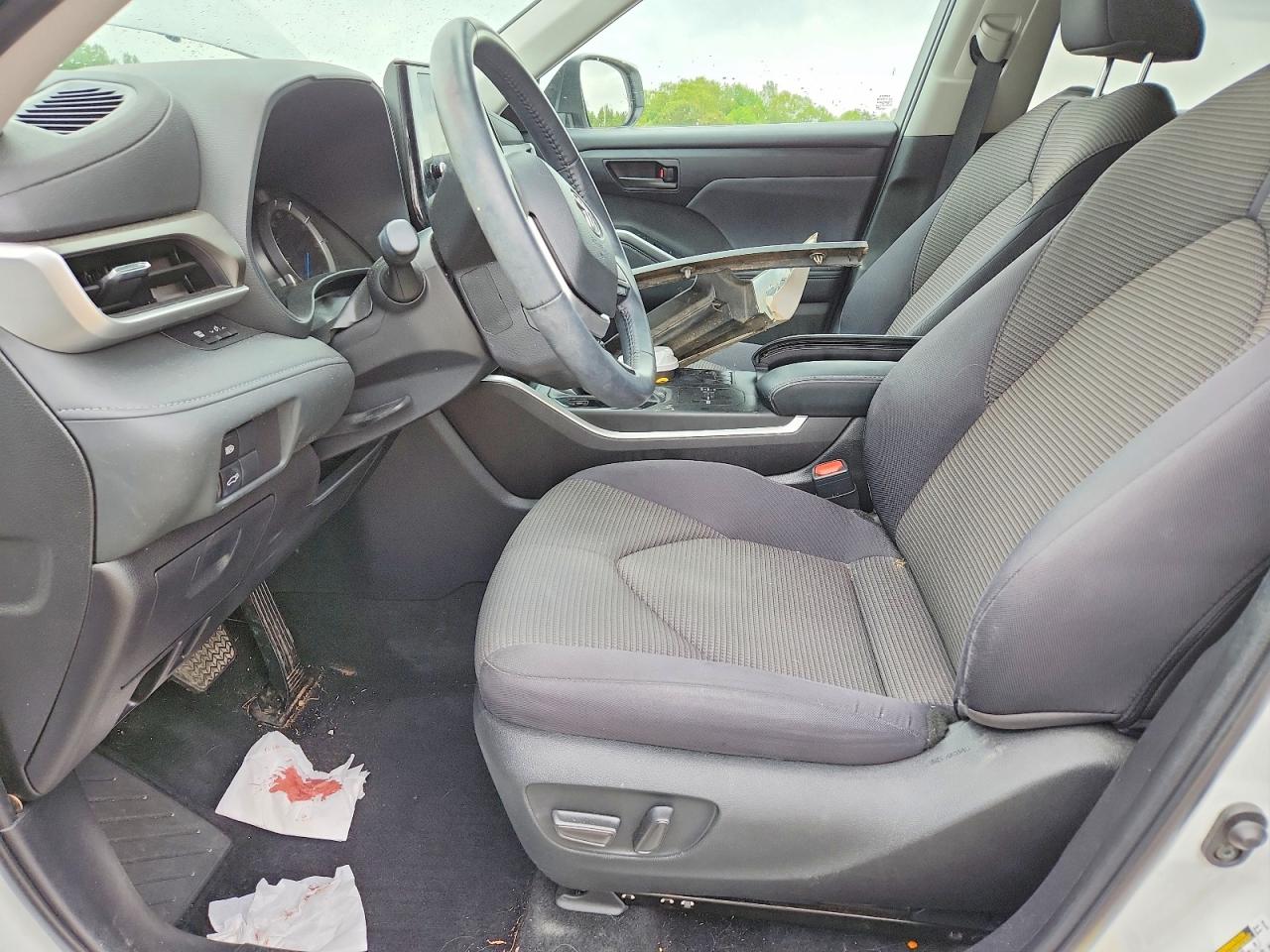 2023 TOYOTA HIGHLANDER HYBRID LE photo 13