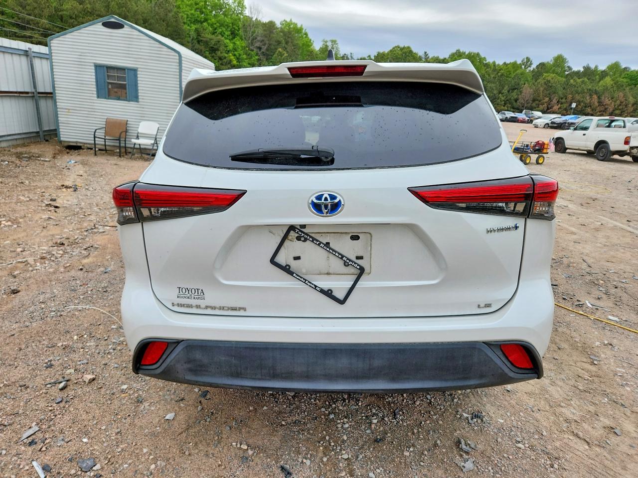 2023 TOYOTA HIGHLANDER HYBRID LE photo 11