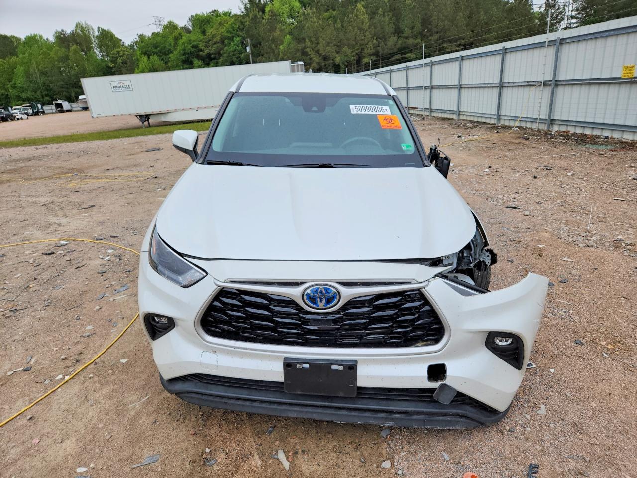 2023 TOYOTA HIGHLANDER HYBRID LE photo 9