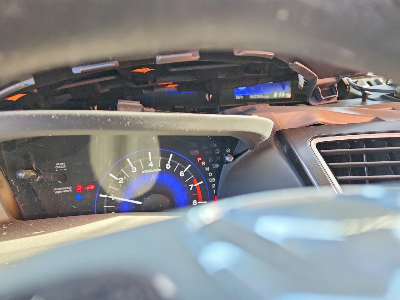 2013 HONDA CIVIC LX photo 9