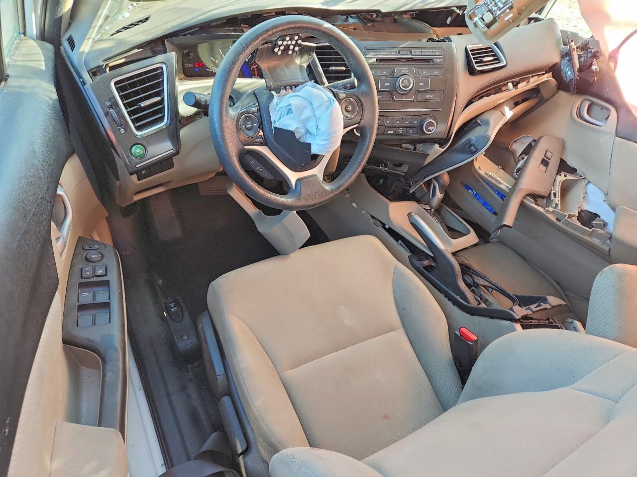 2013 HONDA CIVIC LX photo 8