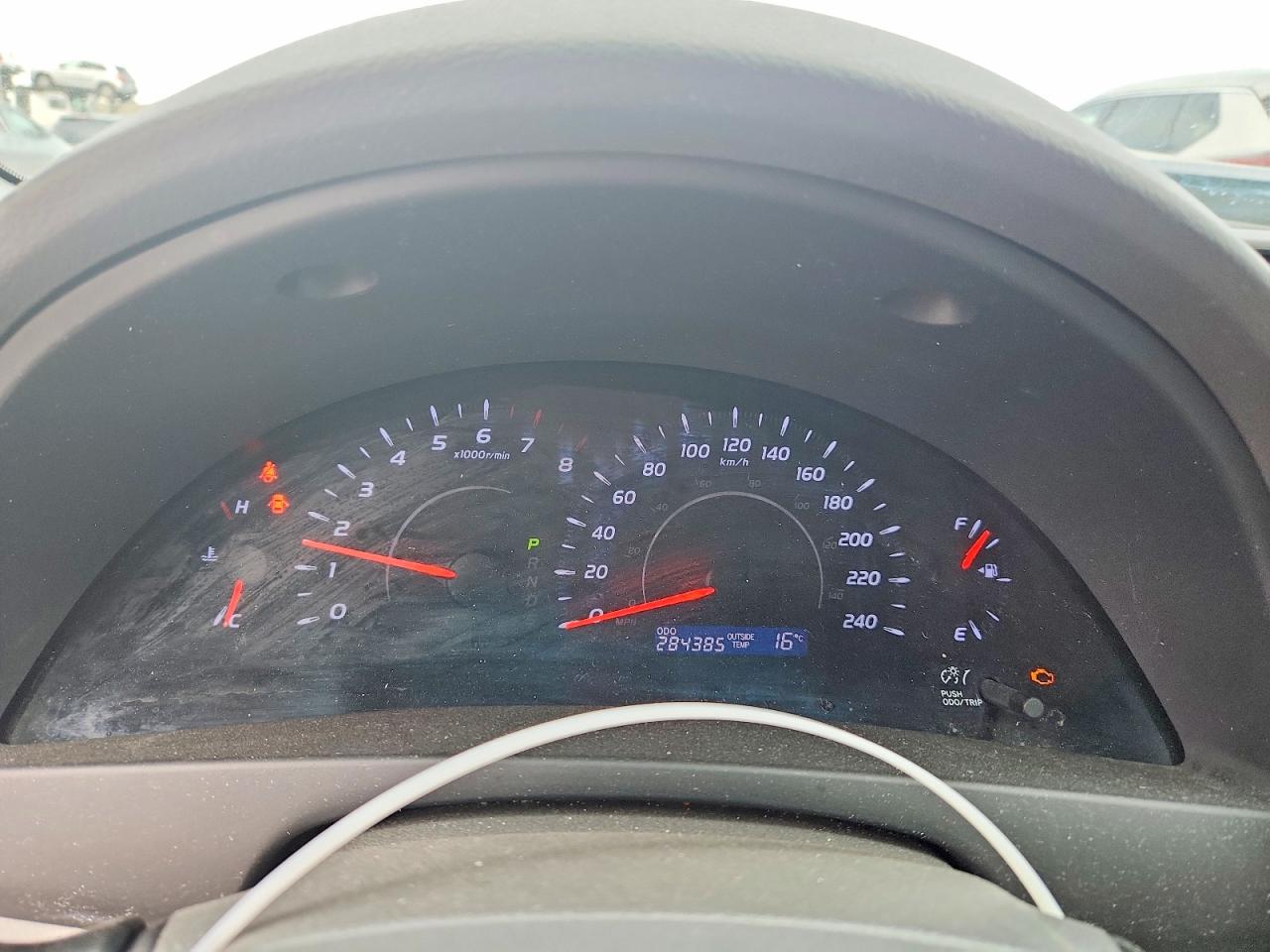 2011 TOYOTA CAMRY BASE photo 9