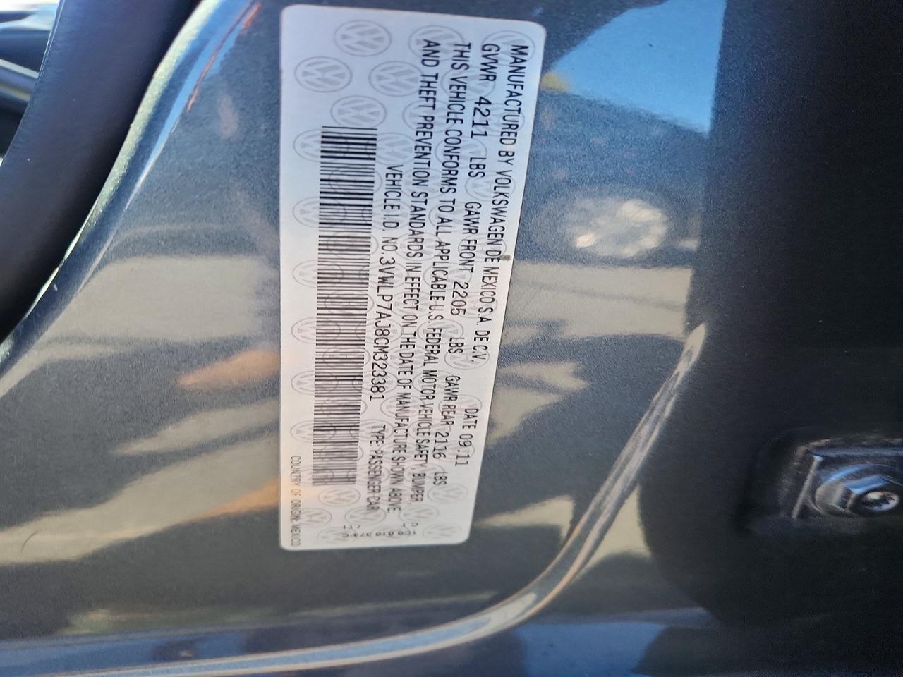 2012 VOLKSWAGEN JETTA SEL photo 23