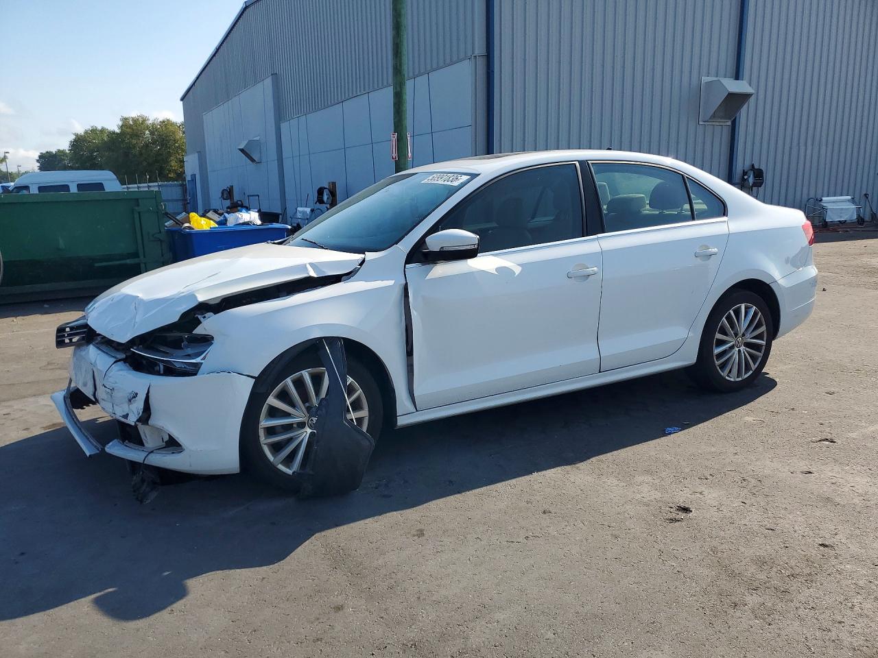 2011 VOLKSWAGEN JETTA