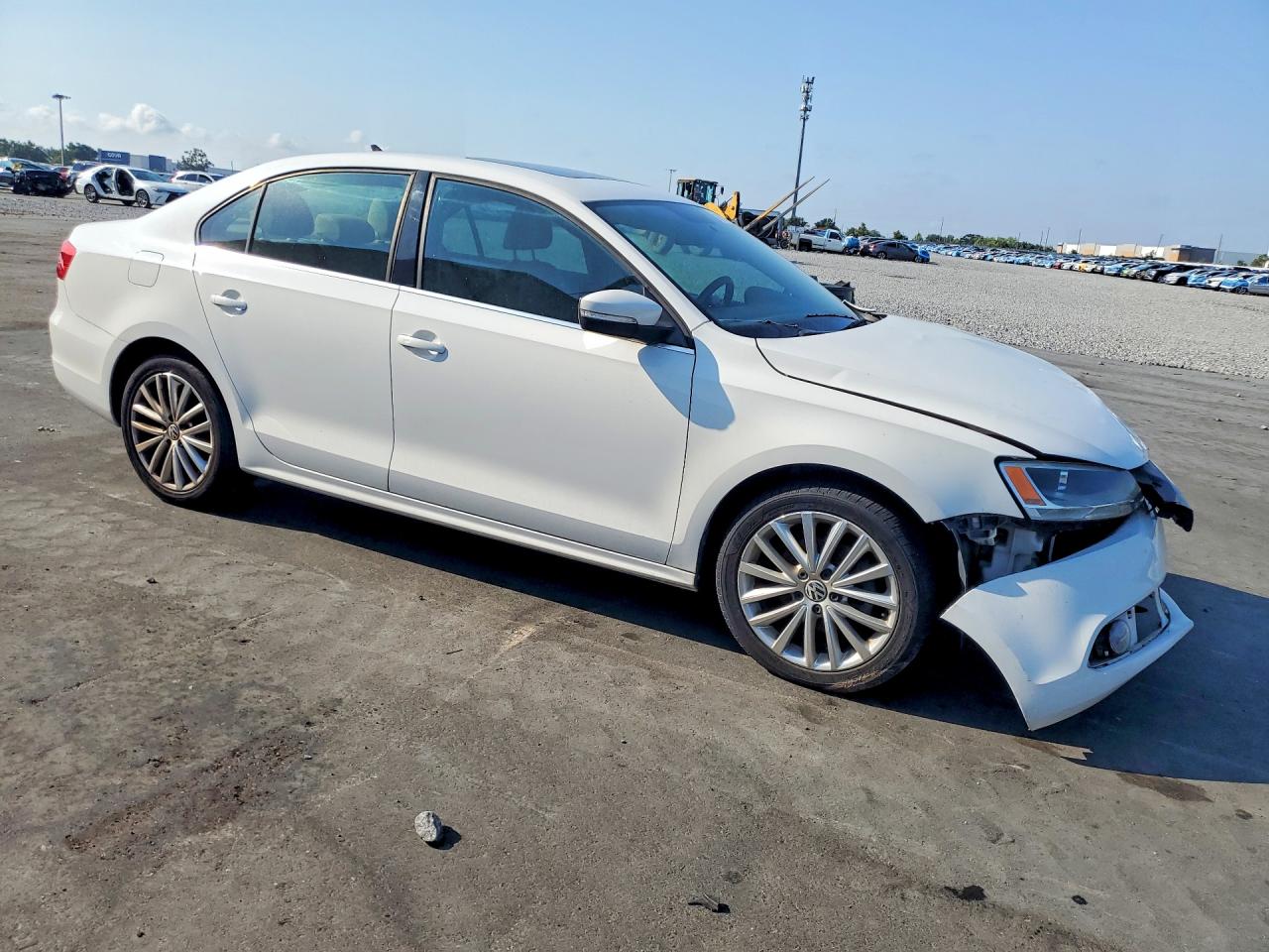 2011 VOLKSWAGEN JETTA SEL photo 4