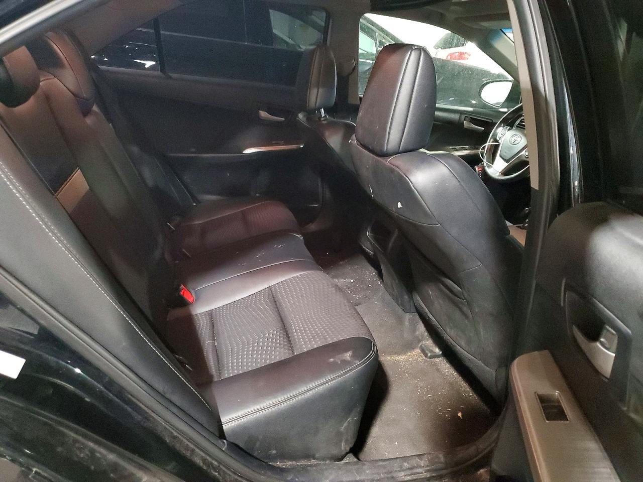 2012 TOYOTA CAMRY SE photo 28