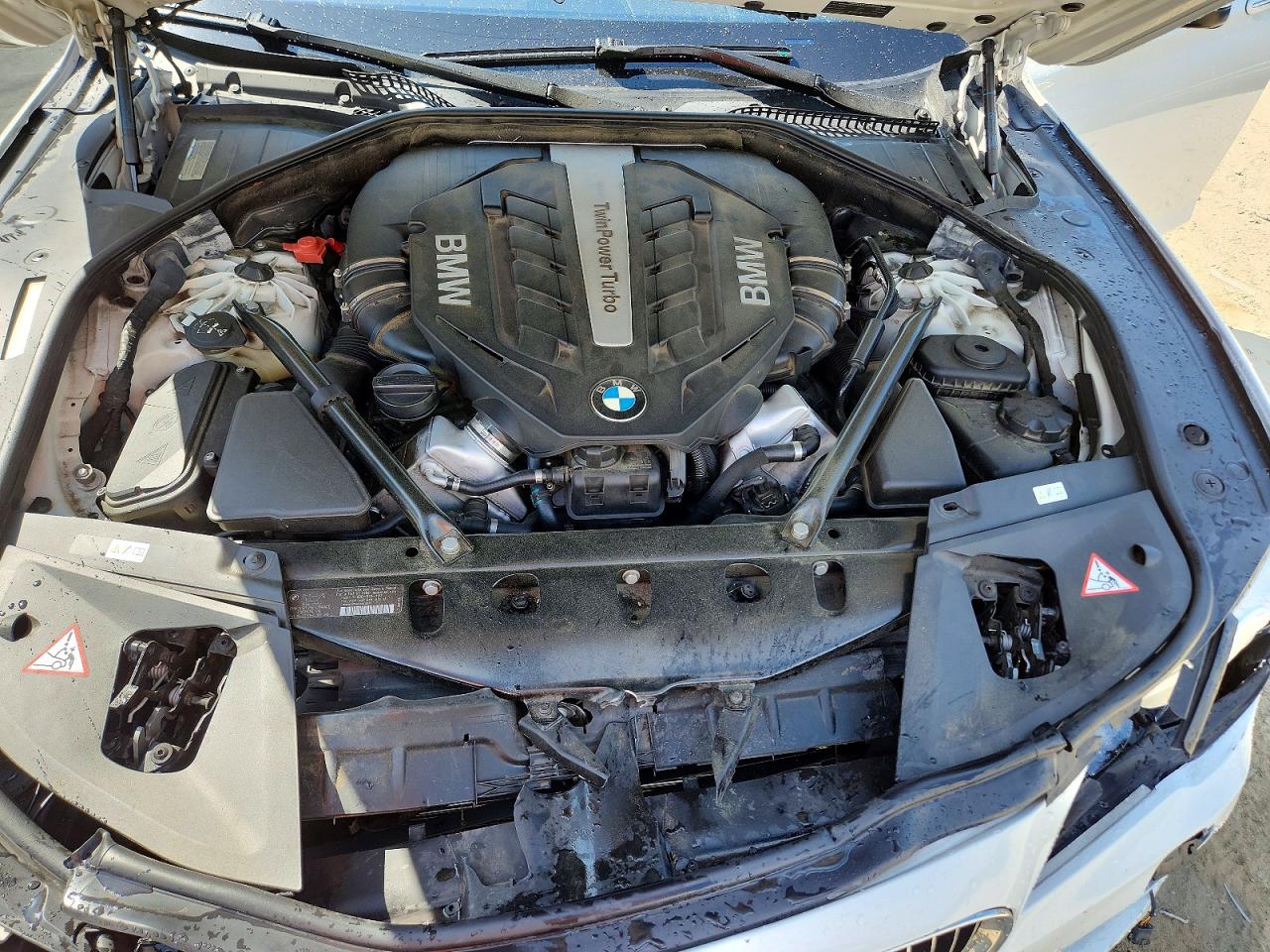 2012 BMW 750 XI photo 31